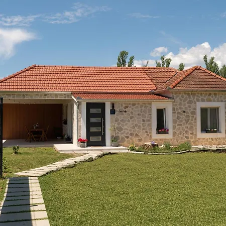 Casa Carlo *
