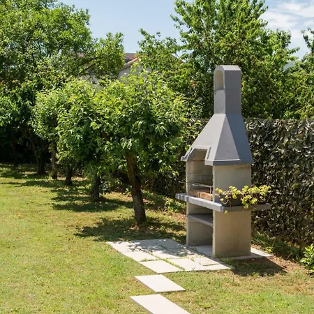 Casa Carlo Сasa de vacaciones Sinj